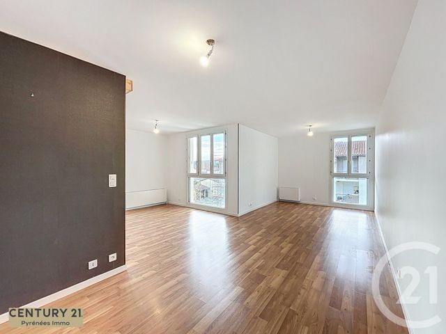 Appartement à vendre - 4 pièces - 83.95 m2 - ST GAUDENS - 31 - MIDI-PYRENEES - Century 21 Pyrénées Immo