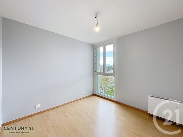 Appartement à vendre - 4 pièces - 83.95 m2 - ST GAUDENS - 31 - MIDI-PYRENEES - Century 21 Pyrénées Immo
