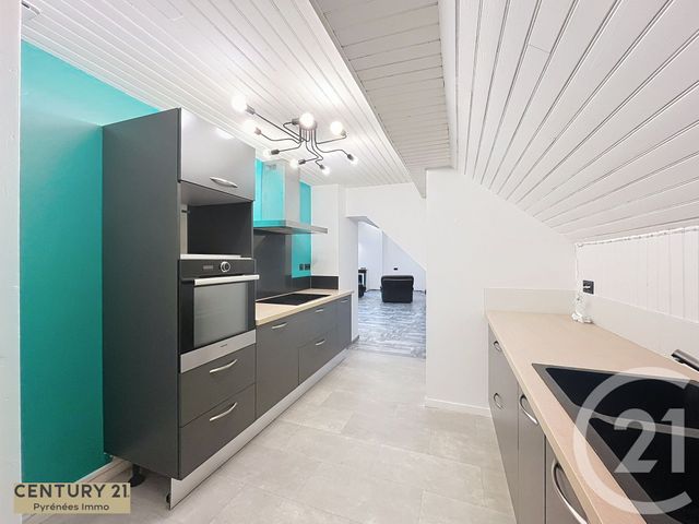 Appartement T3 à vendre - 3 pièces - 74.0 m2 - MONTAUBAN DE LUCHON - 31 - MIDI-PYRENEES - Century 21 Pyrénées Immo